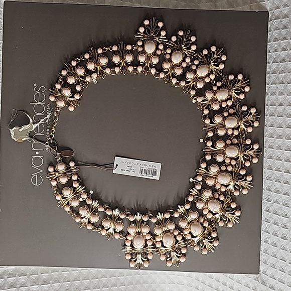 Eva Mendes - Picture 5 of 5